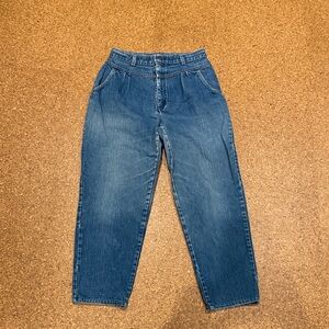 Vintage Levi’s High-Rise Straight Leg Jeans with Pleat 80’s Cool - Blue